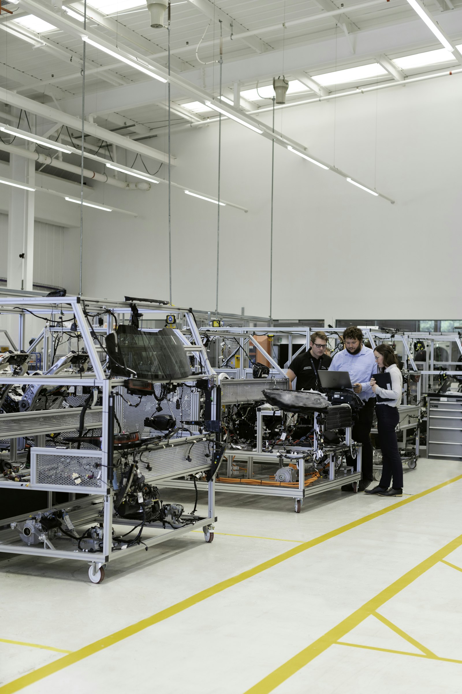 Manufacturing / IoT — sector imagery