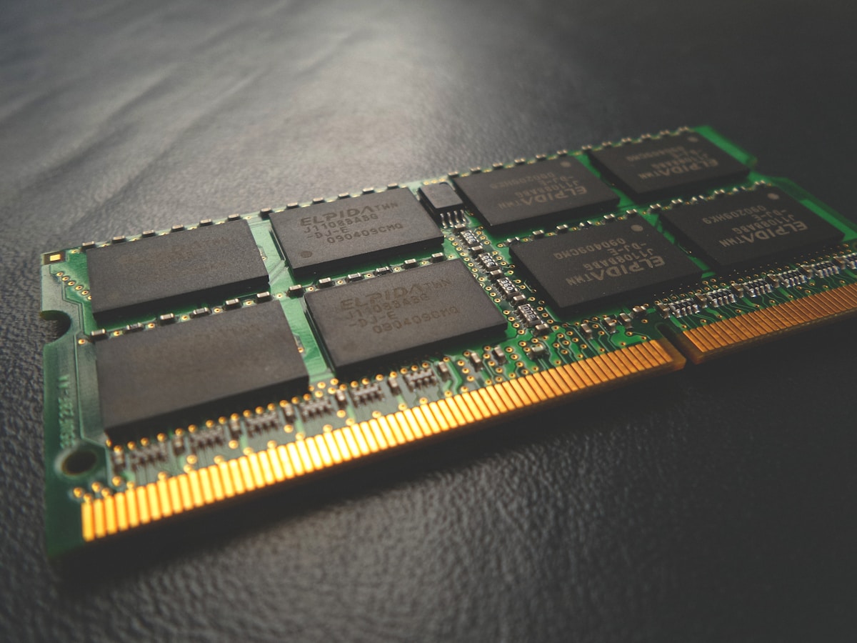 Memory & Storage